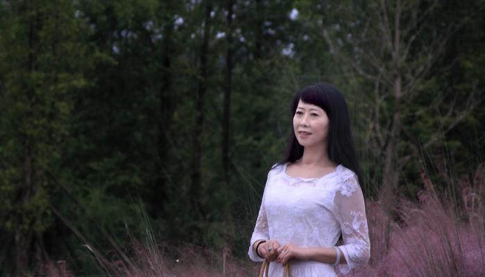 粉黛乱子草的花语及寓意（解读粉黛乱子草的美丽与神秘）
