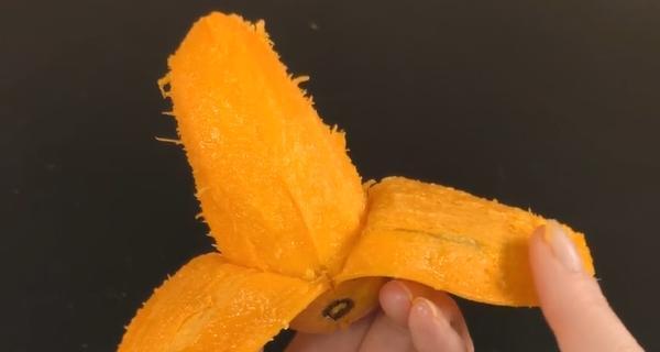 芒果皮怎么剥皮方便？快速去皮技巧大公开！