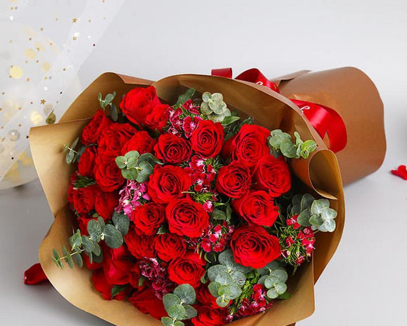 36朵玫瑰花的含义是什么？送36朵玫瑰花代表什么？